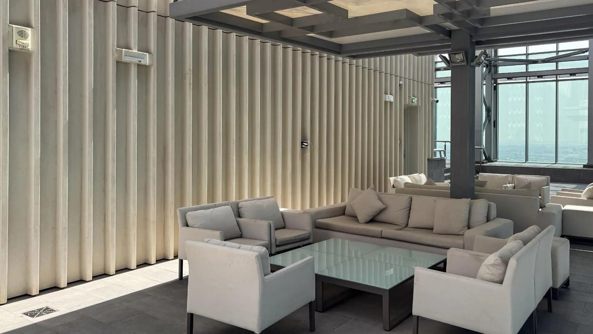 The Grand Majestic Sky Luxe 1Br Apartment Dubai